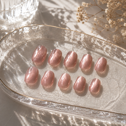 ロゼ｜ うる艶マグネットネイル｜指先を上品に魅せるシアーローズ｜貼るだけ簡単ネイルチップ